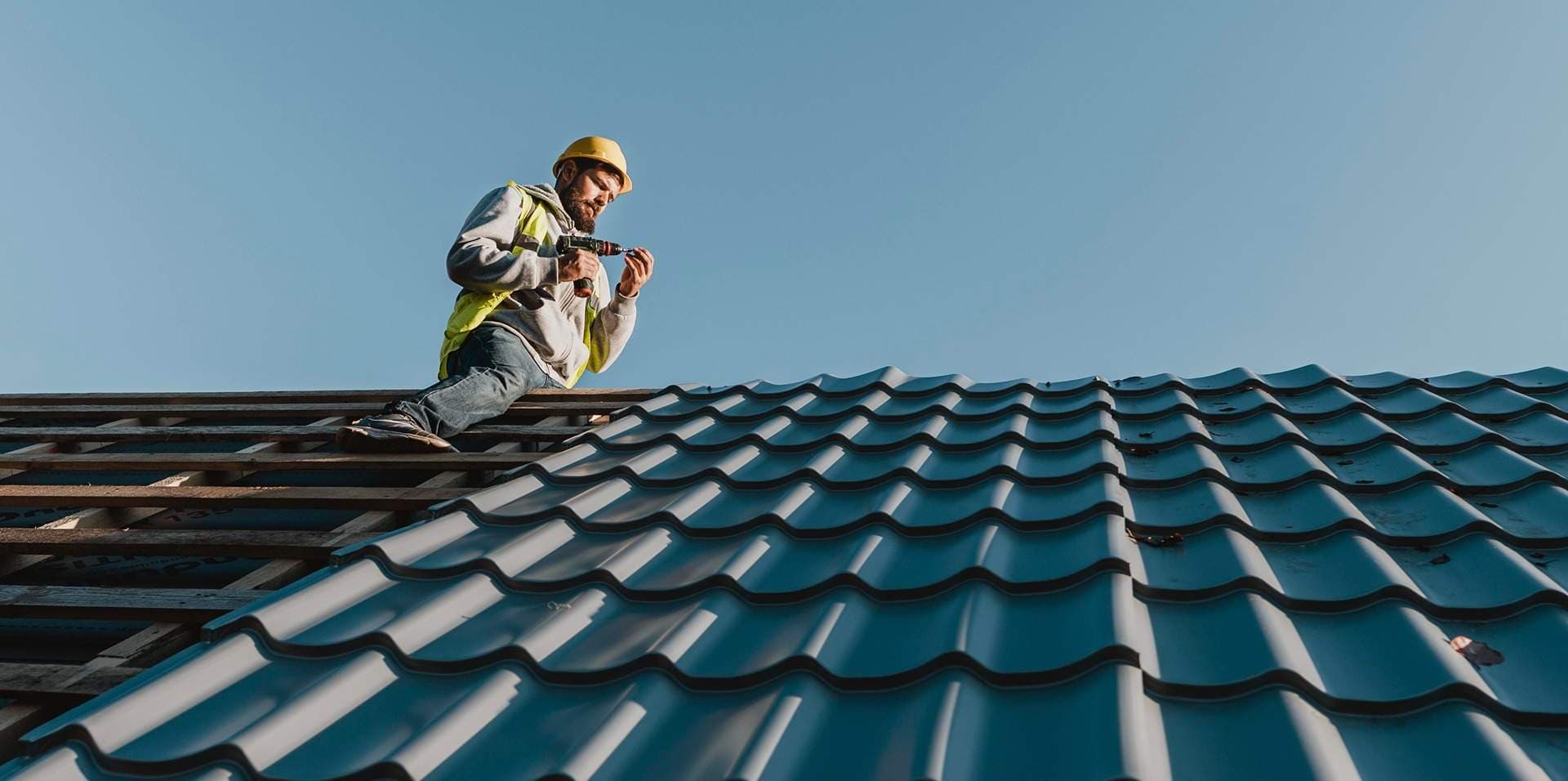 Roofing banner